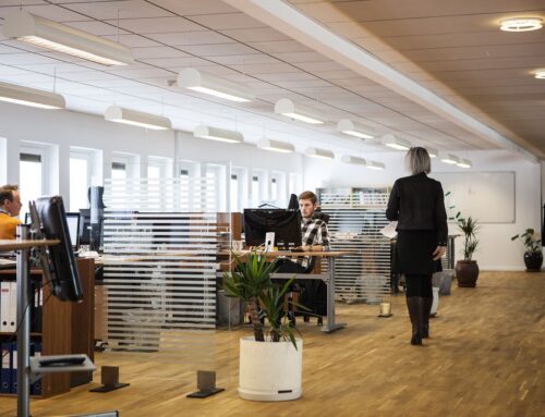 Intelligente Assistenten für den Mittelstand: Wie Unternehmen heute KI-Agenten nutzen können